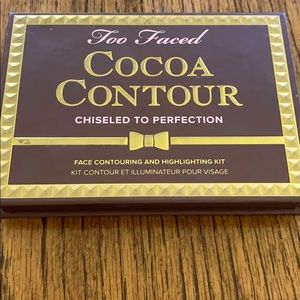 Too Faced Mini Chocolate Bar and Cocoa Contour